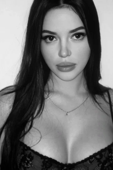Laura Laura